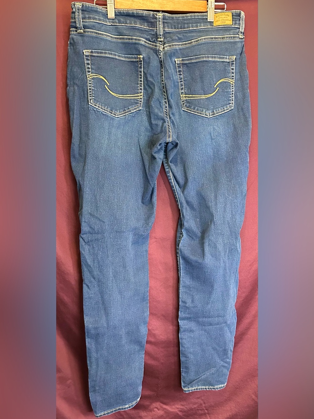 Signature by Levi Strauss Mid-Rise Skinny Blue Denim Jeans